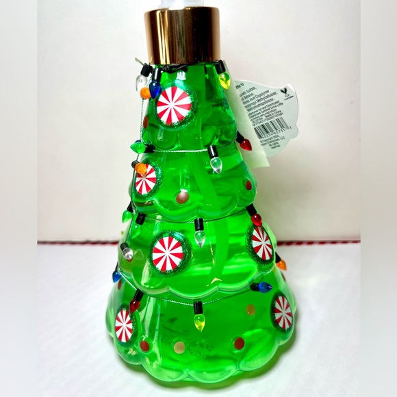 Green Christmas Tree Liquid Soap Holiday Lights Peppermint Candy - Picture 6 of 9